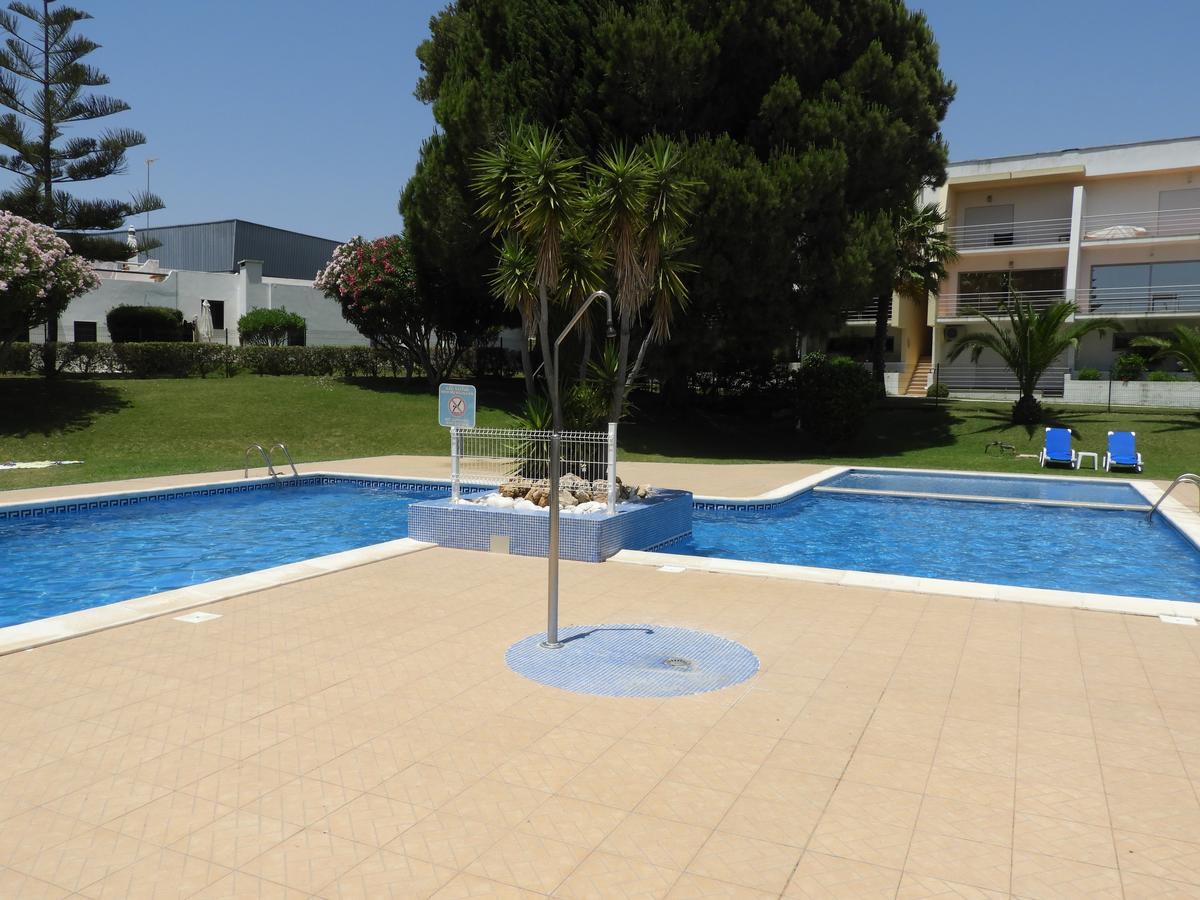 פורצ'ס Alporchinhos Beach Garden מראה חיצוני תמונה